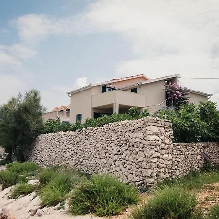Vila Mara * Splitska