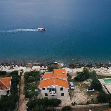 Vila Mara Splitska